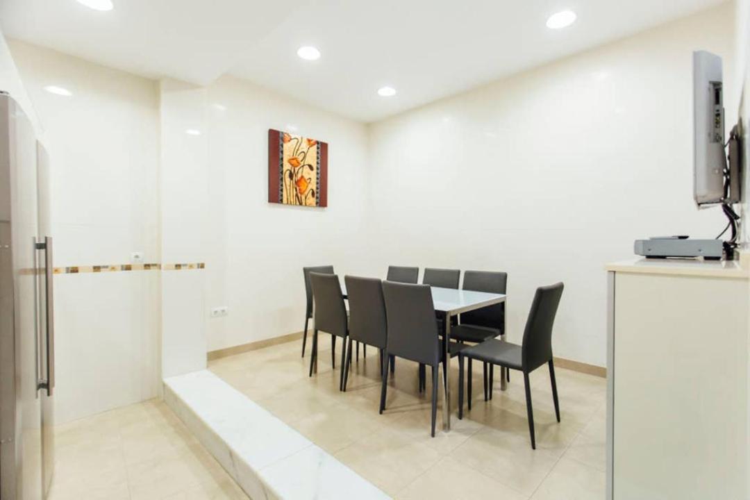 Duplex With Terrace- 5Bd 3Bth- Center Apartment Seville Exterior photo